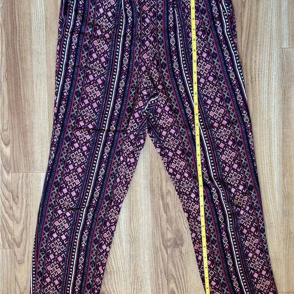 Forever 21 Geometric Print Pants in Purple and Black